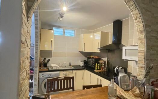 T2 à vendre – Boucan Canot