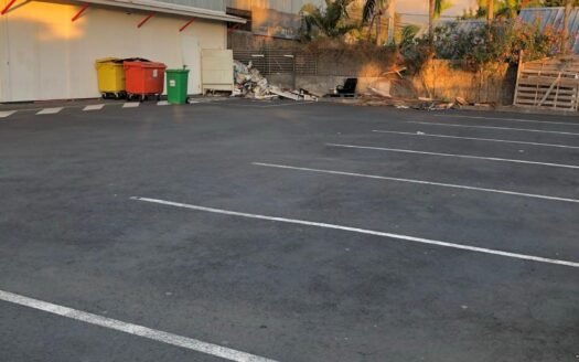 Local commercial à vendre – Le Ouaki