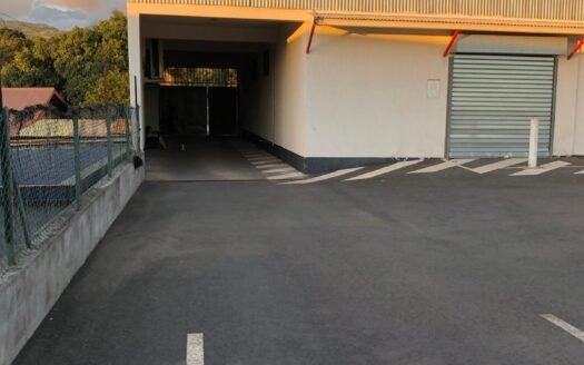 Local commercial à vendre – Le Ouaki