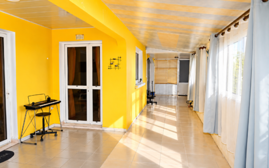 À VENDRE – Maison F3 bis – Petite ile
