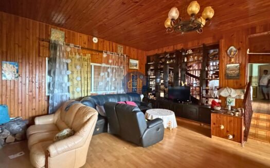 À VENDRE – Maison F9 – Saint François