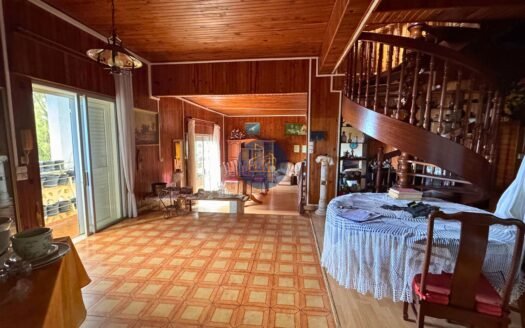 À VENDRE – Maison F9 – Saint François